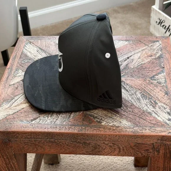 Bongo Tampa Bay Lightning Hockey Ball Cap and XL T-Shirt - Picture 8 of 10